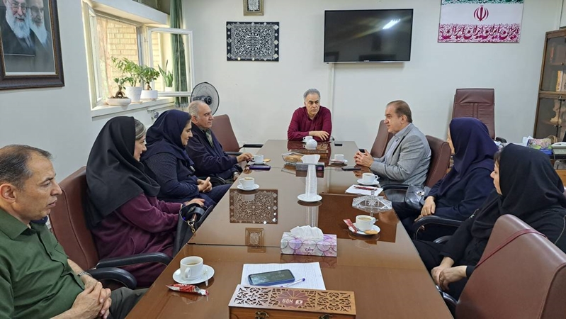 بازدید معاون سازمان برنامه و بودجه کشور از مرکز آموزشی درمانی روانپزشکی رازی